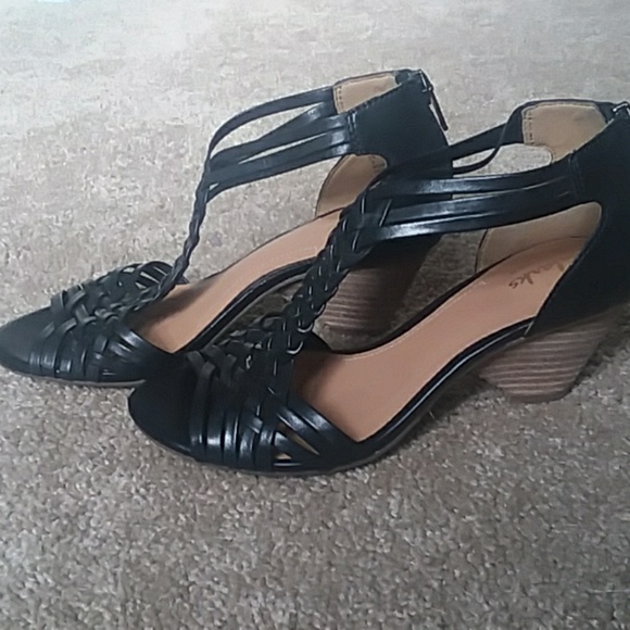Clarks Shoes - Clark's heel sandals